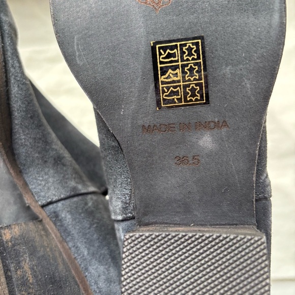 Free People Charm Double-V Ankle Bootie in Navy Suede‎ - Picture 8 of 8